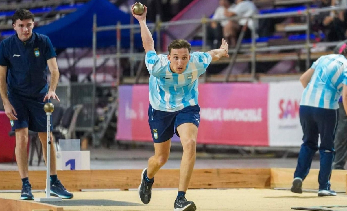 "Muchos deportistas no pueden competir por lo económico"