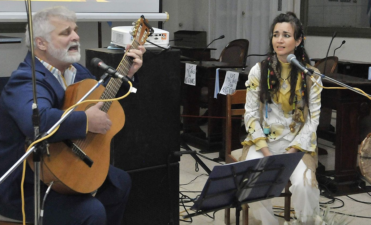 Emotivo homenaje a Nelson Nicoletti y Delfor Sombra