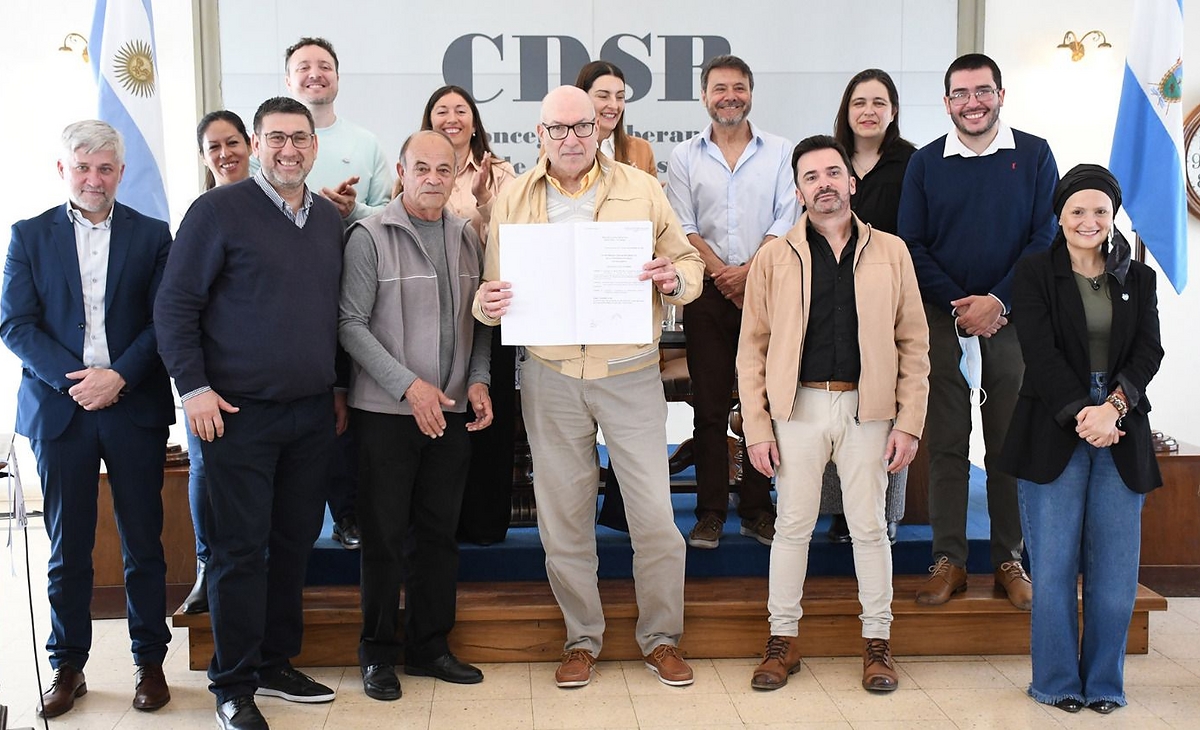 Lucchelli, un reconocimiento a la trayectoria comunitaria