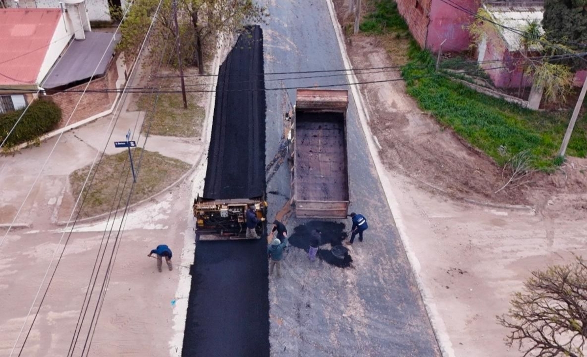Finalizan la pavimentación de corredor estratégico en el barrio Plan 5.000