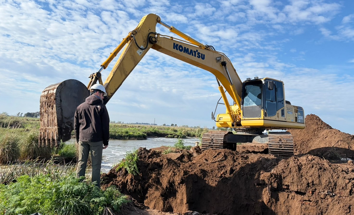 Avanzan los trabajos para mejorar el escurrimiento del río V