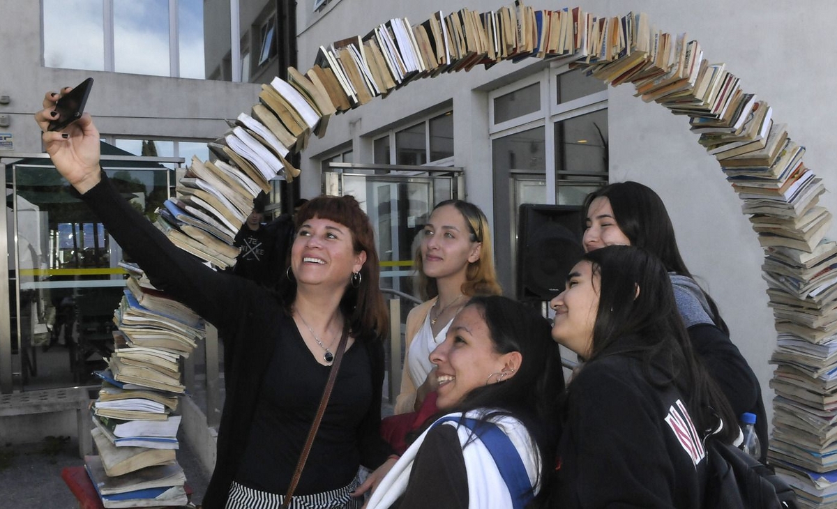 Comienza en Santa Rosa la Feria Provincial del Libro: propuestas, editoriales y dos reconocidos invitados