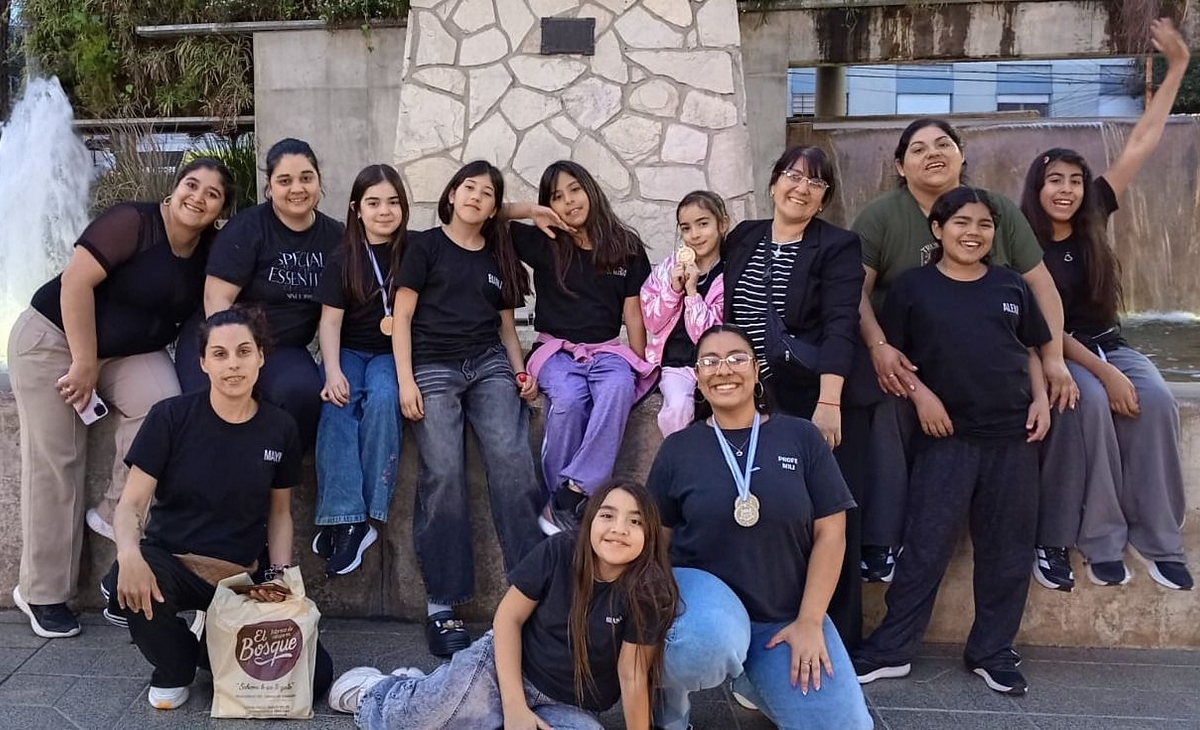 El taller de danzas de La Maruja que llegó a Brasil