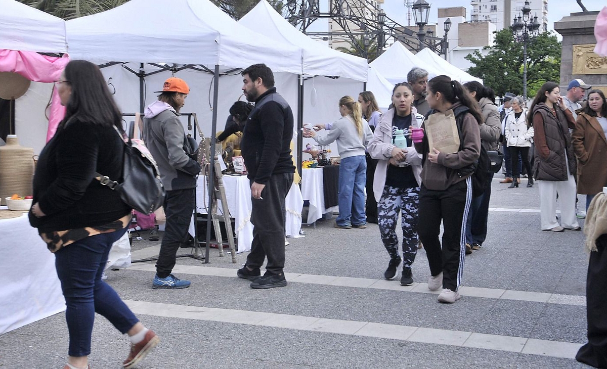 Feria en la plaza