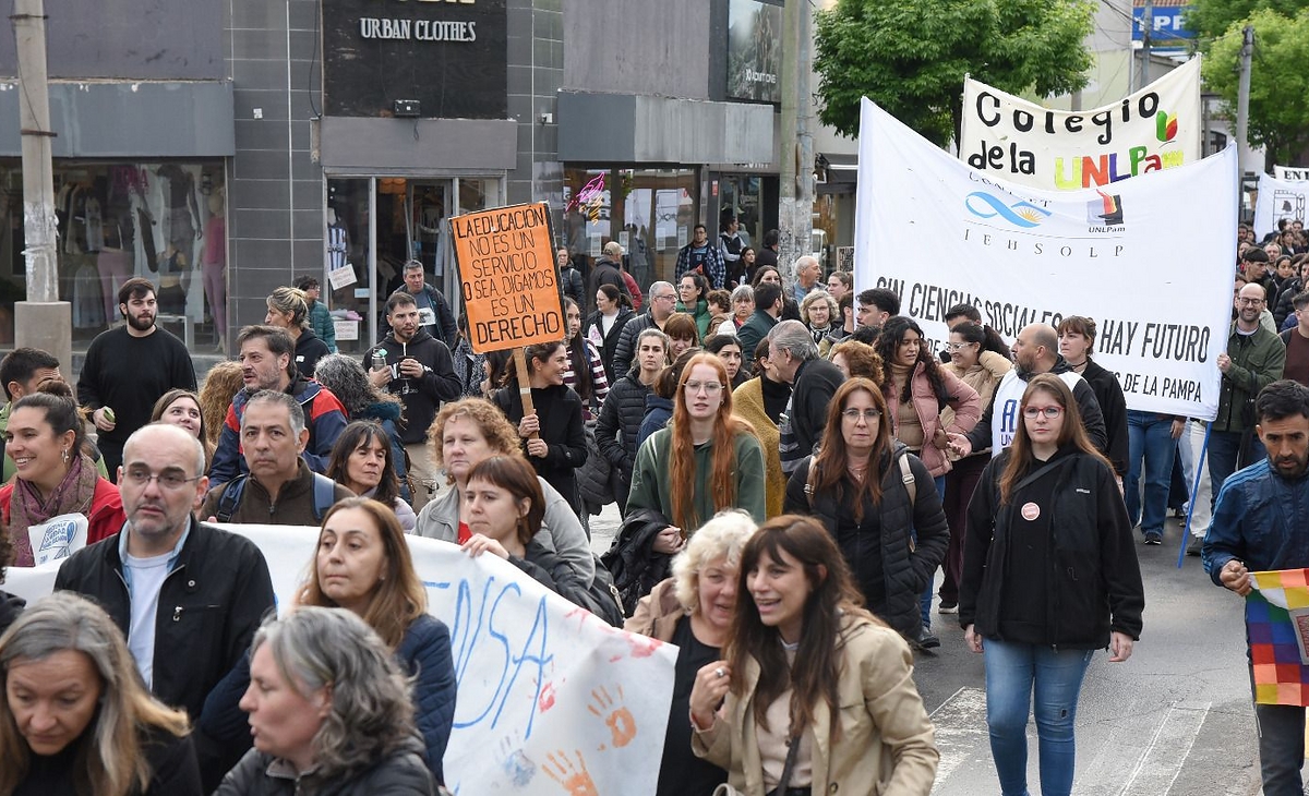 “Marchamos con un enojo legítimo”