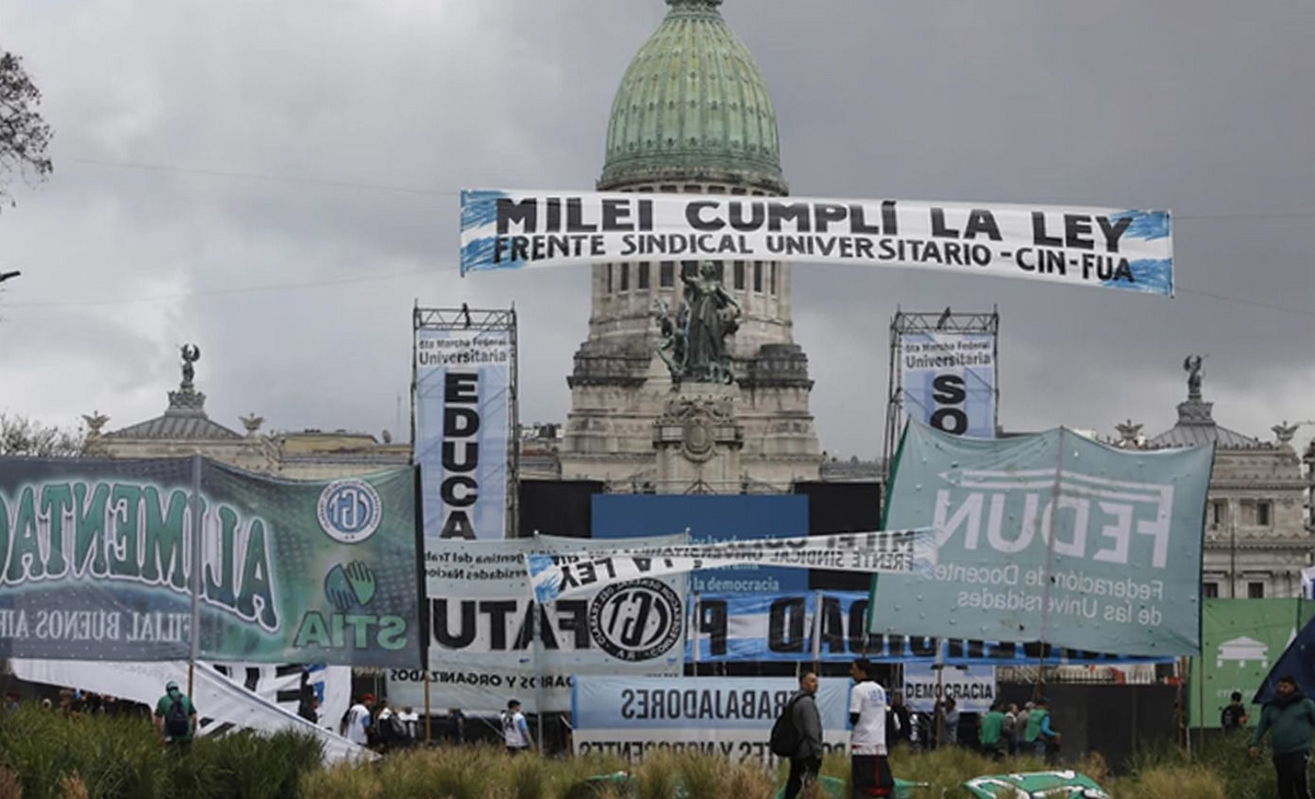 Universidades: alto rechazo a Milei por el incumplimiento