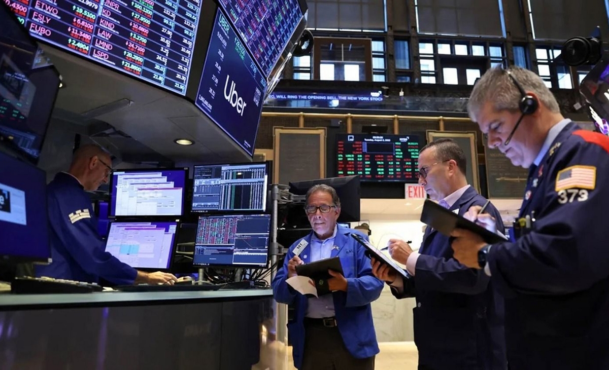 El riesgo país tocó un récord de 710 puntos