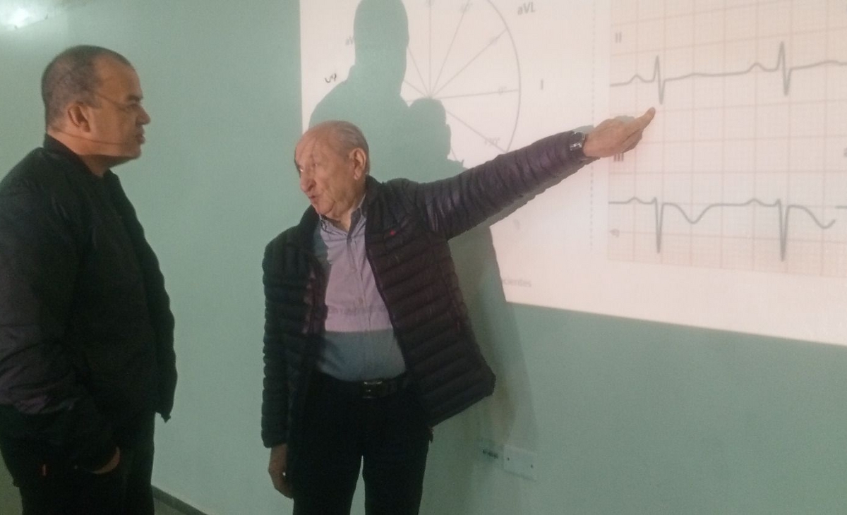 Kohan destacó la llegada de la Universidad Favaloro y anunció convenio con la Provincia