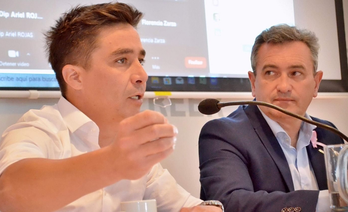 Intronati detalló que la obra de cloacas abarcará seis zonas