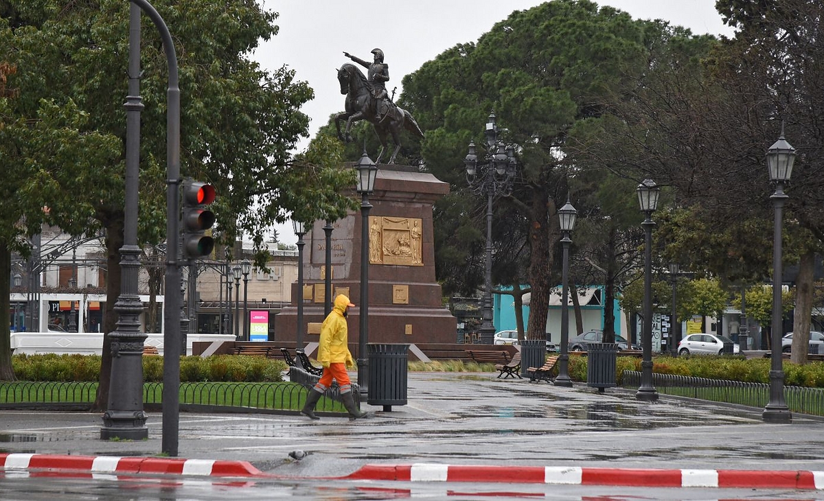 Pronostican un fin de semana de lluvias aisladas y cielo parcialmente nublado